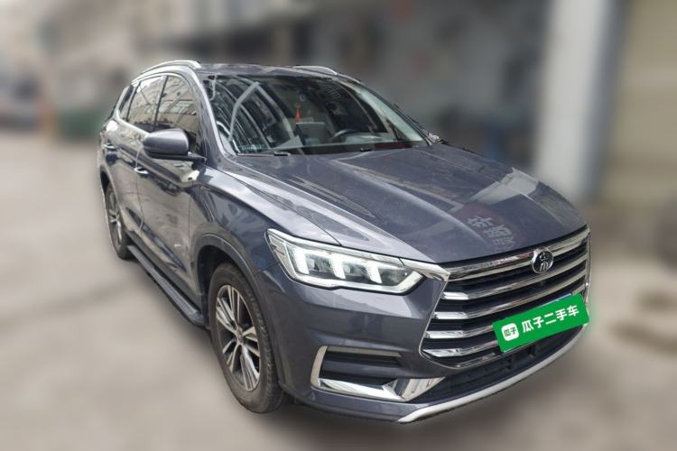 Used BYD Song Pro 2019 1.5T Automatic Prestige Model Front Right 45 Deg