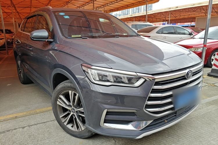 Used BYD Song Pro 2019 1.5T Automatic Elite Edition Front Right 45 Deg
