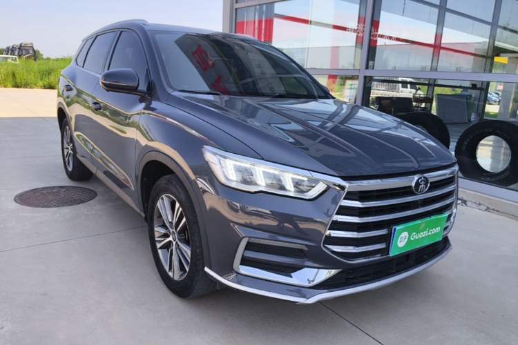 Used BYD Song Pro 2019 1.5T Automatic Luxury Model Front Right 45 Deg