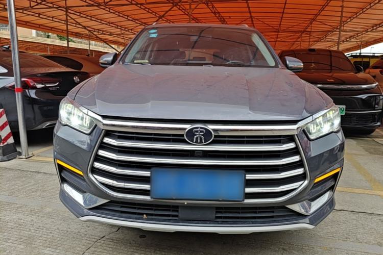 Used BYD Song Pro 2019 1.5T Automatic Elite Edition Front
