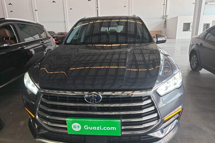 Used BYD Song Pro 2019 1.5T Automatic Elite Edition Front