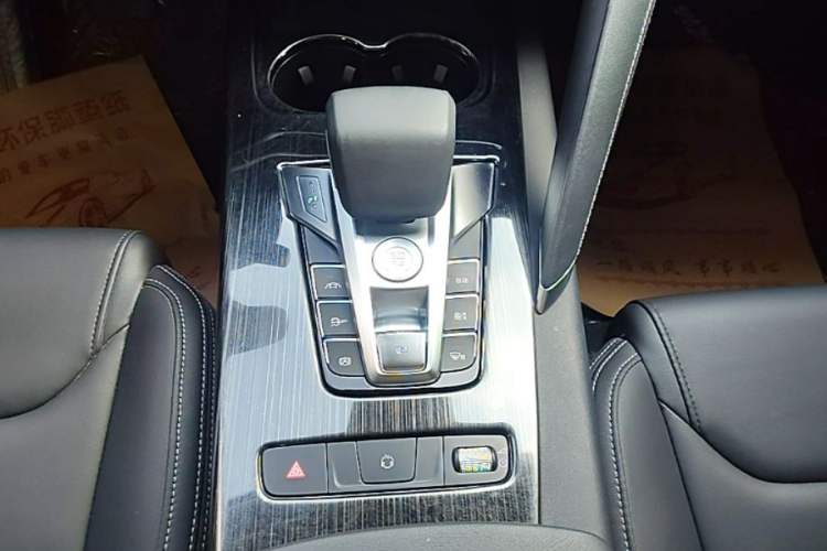 Used BYD Song Pro 2019 1.5T Automatic Luxury Model Gear Lever