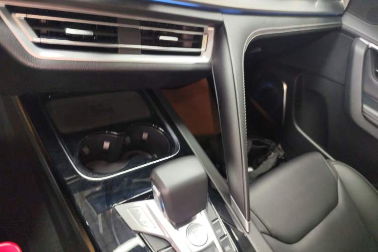 Used BYD Song Pro 2019 1.5T Automatic Elite Edition Gear Lever