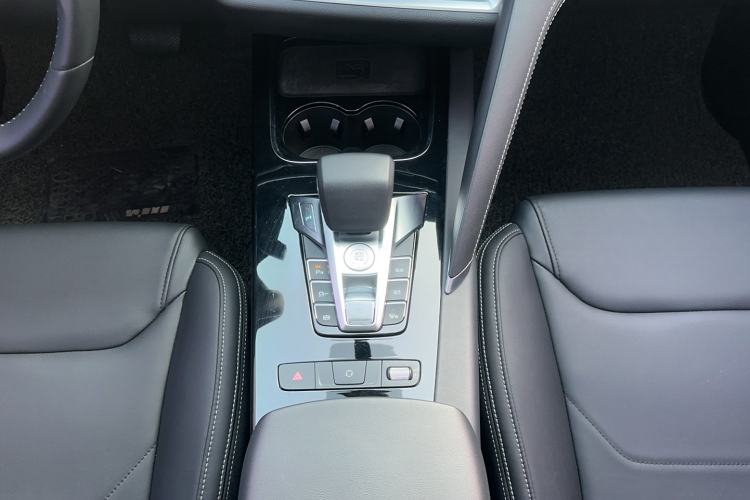 Used BYD Song Pro 2019 1.5T Automatic Elite Edition Gear Lever