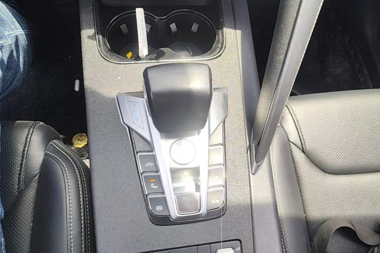 Used BYD Song Pro 2019 1.5T Automatic Prestige Model Gear Lever