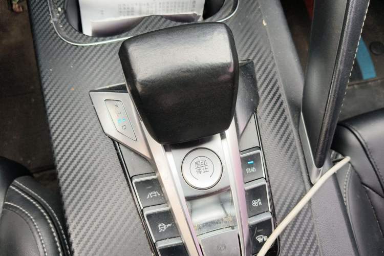 Used BYD Song Pro 2019 1.5T Automatic Luxury Model Gear Lever
