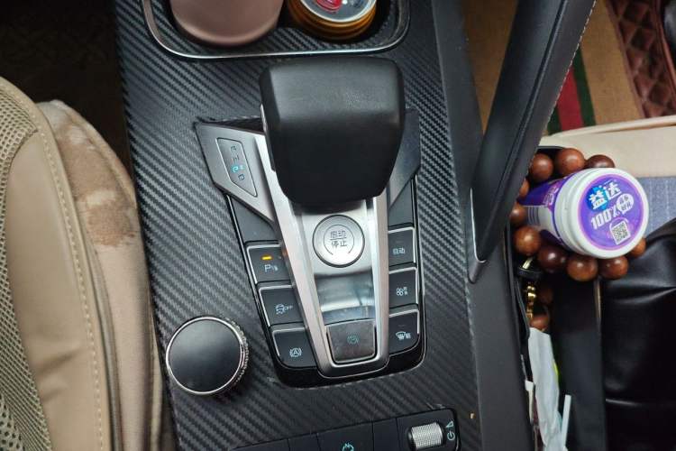 Used BYD Song Pro 2019 1.5T Automatic Elite Edition Gear Lever