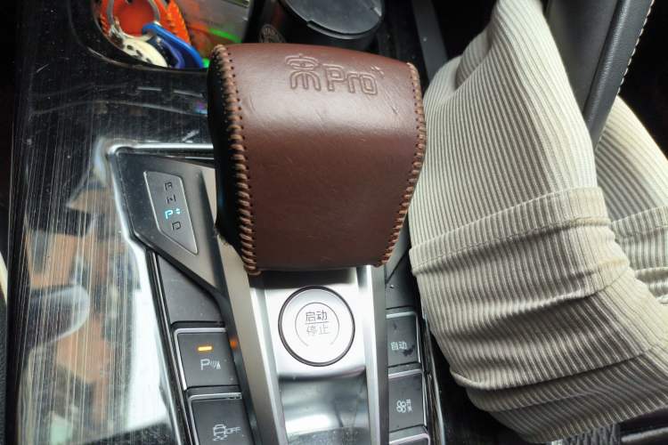 Used BYD Song Pro 2019 1.5T Automatic Elite Edition Gear Lever