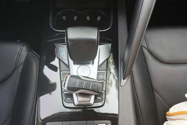 Used BYD Song Pro 2019 1.5T Automatic Elite Edition Gear Lever