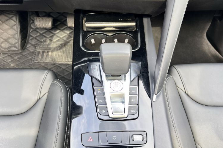 Used BYD Song Pro 2019 1.5T Automatic Elite Edition Gear Lever