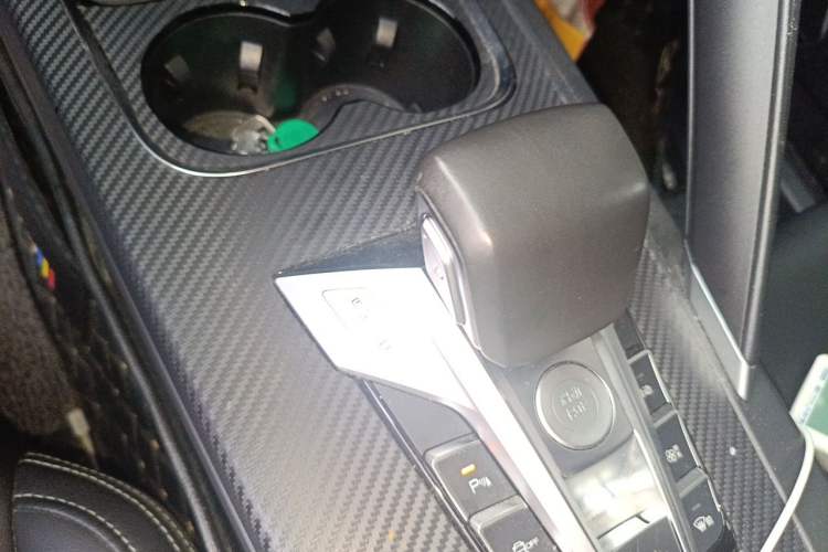 Used BYD Song Pro 2019 1.5T Automatic Elite Edition Gear Lever