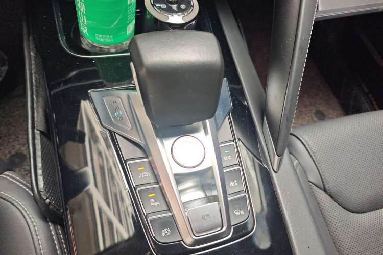 Used BYD Song Pro 2019 1.5T Automatic Prestige Model Gear Lever