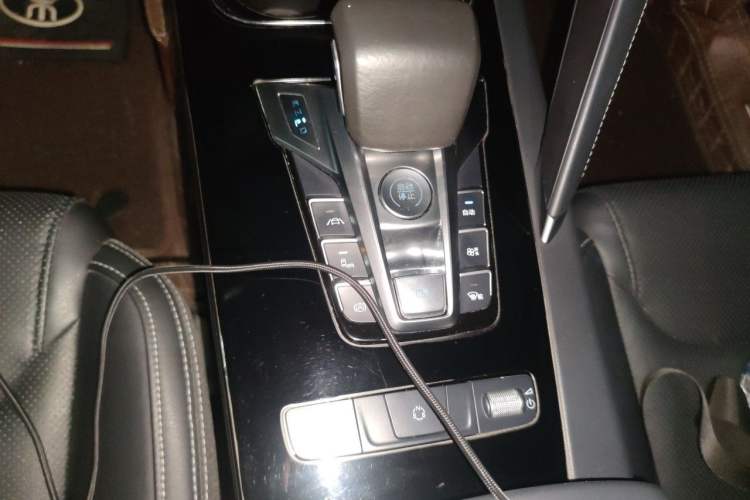 Used BYD Song Pro 2019 1.5T Automatic Prestige Model Gear Lever