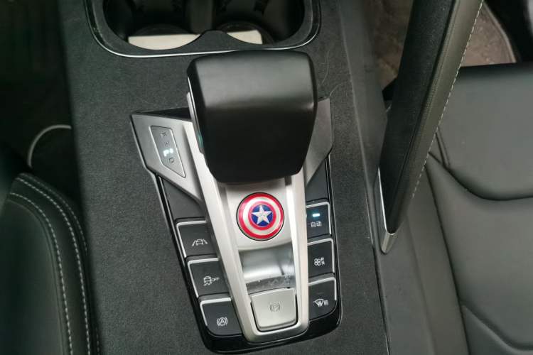 Used BYD Song Pro 2019 1.5T Automatic Luxury Model Gear Lever