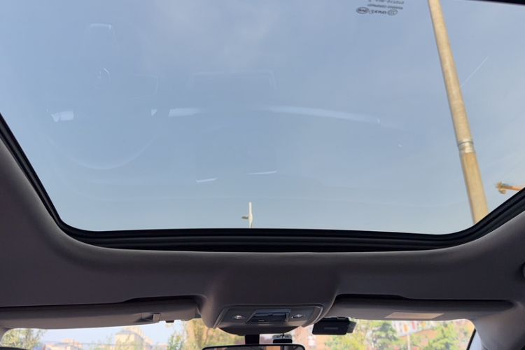 Used BYD Song Pro 2019 1.5T Automatic Elite Edition Headliner