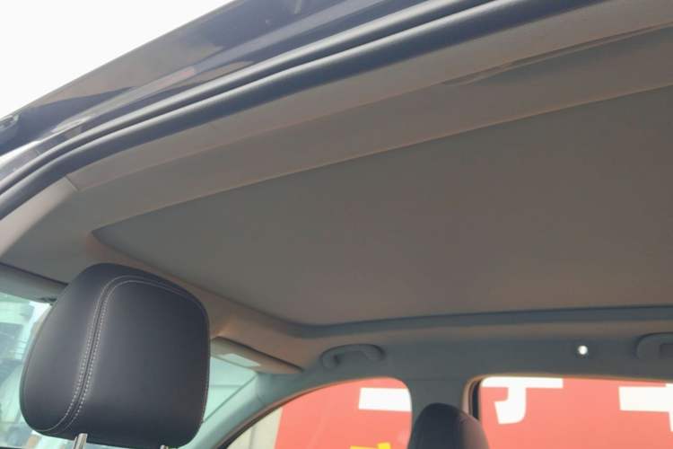 Used BYD Song Pro 2019 1.5T Automatic Elite Edition Headliner