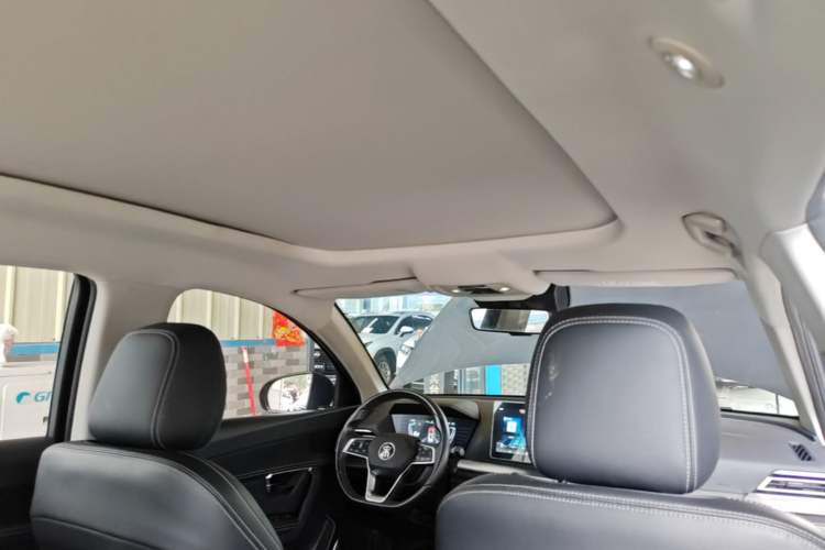 Used BYD Song Pro 2019 1.5T Automatic Luxury Model Headliner