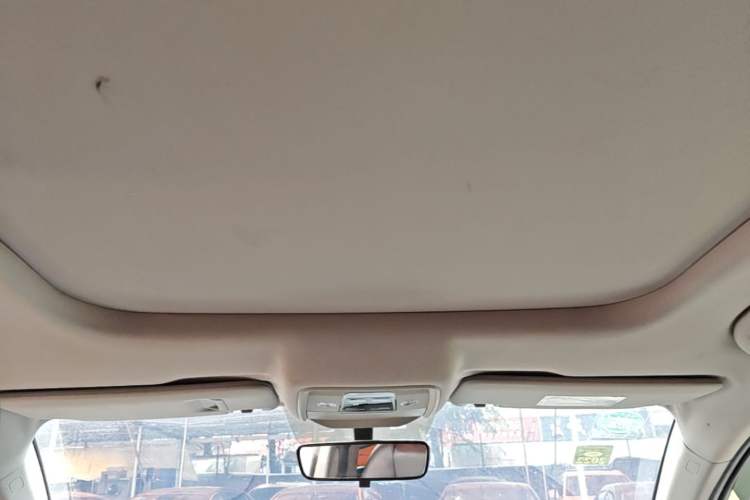 Used BYD Song Pro 2019 1.5T Automatic Elite Edition Headliner