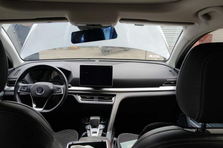 Used BYD Song Pro 2019 1.5T Automatic Luxury Model Headliner