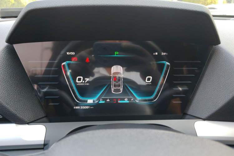 Used BYD Song Pro 2019 1.5T Automatic Luxury Model Instrument Cluster