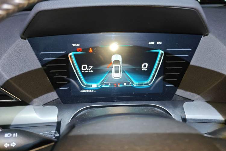 Used BYD Song Pro 2019 1.5T Automatic Luxury Model Instrument Cluster