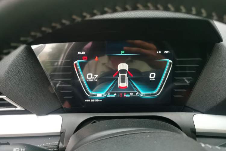 Used BYD Song Pro 2019 1.5T Automatic Luxury Model Instrument Cluster