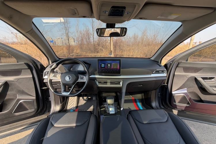 Used BYD Song Pro 2019 1.5T Automatic Elite Edition Interior 1