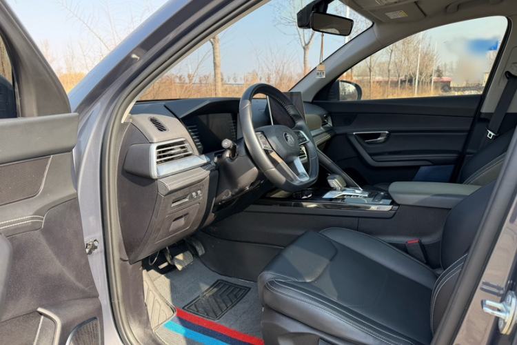 Used BYD Song Pro 2019 1.5T Automatic Elite Edition Interior 3