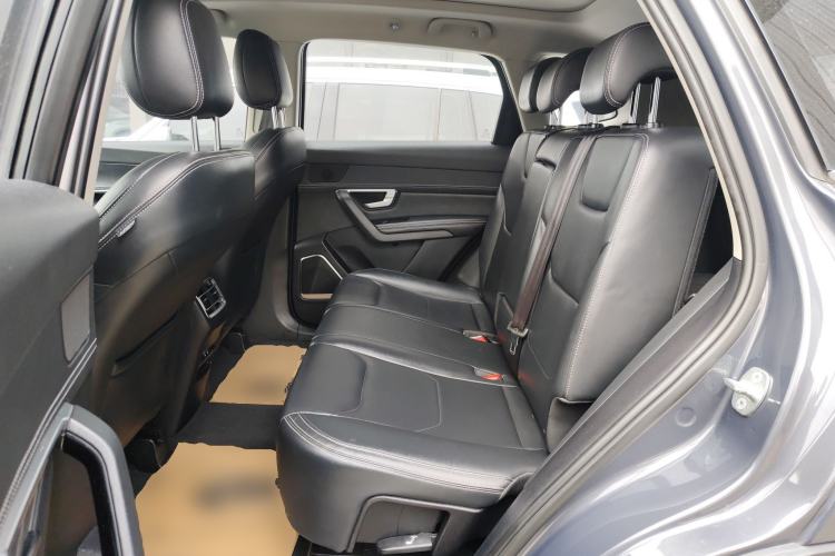 Used BYD Song Pro 2019 1.5T Automatic Luxury Model Interior 4