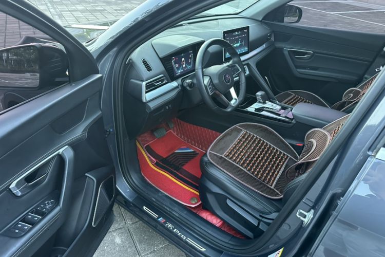 Used BYD Song Pro 2019 1.5T Automatic Luxury Model Interior 5