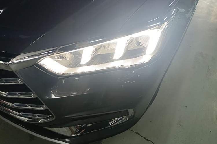 Used BYD Song Pro 2019 1.5T Automatic Luxury Model Left Front Headlight