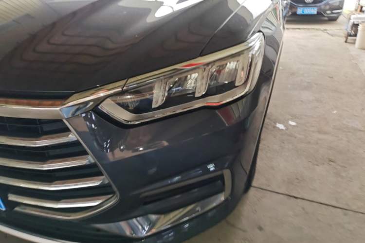 Used BYD Song Pro 2019 1.5T Automatic Luxury Model Left Front Headlight