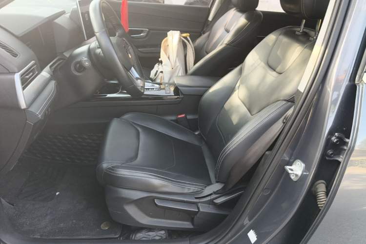 Used BYD Song Pro 2019 1.5T Automatic Elite Edition Left Front Seat