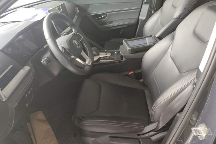 Used BYD Song Pro 2019 1.5T Automatic Elite Edition Left Front Seat