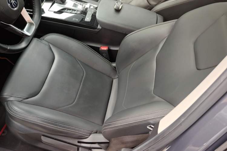 Used BYD Song Pro 2019 1.5T Automatic Luxury Model Left Front Seat