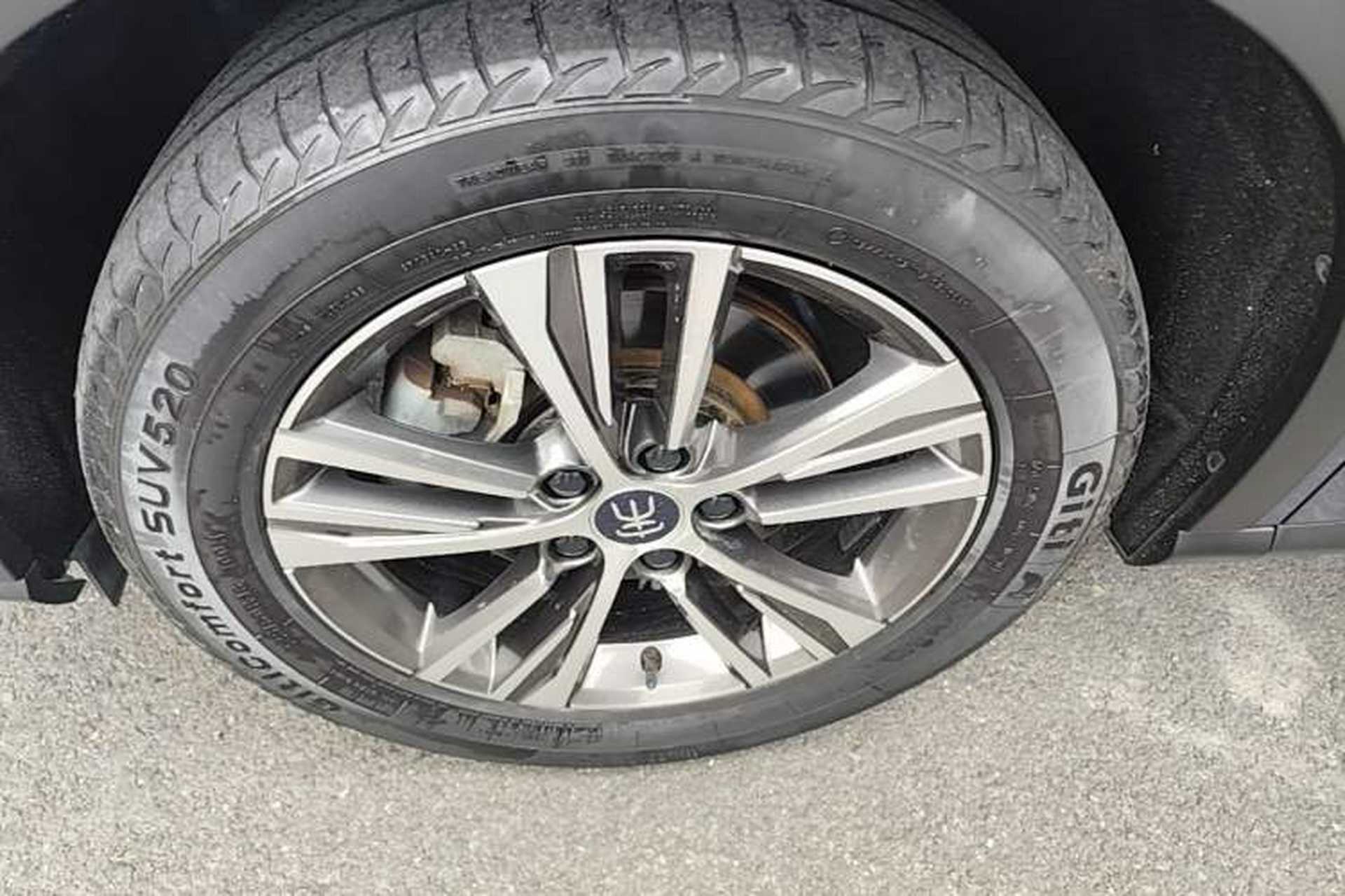 Used BYD Song Pro 2019 1.5T Automatic Luxury Model Left Front Wheel Hub