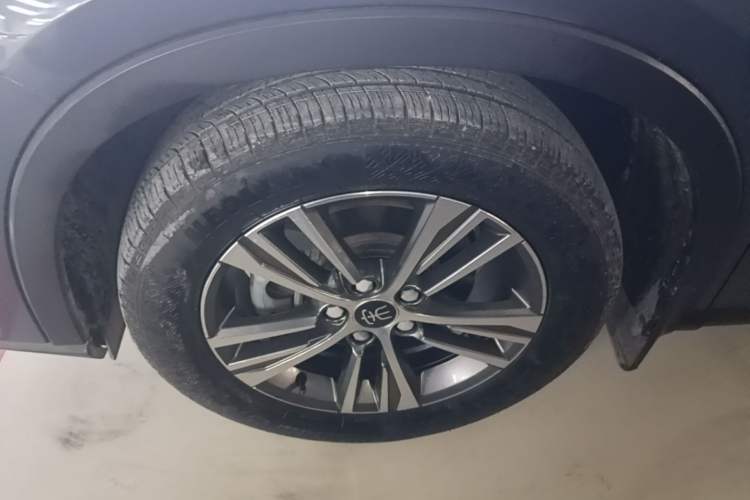 Used BYD Song Pro 2019 1.5T Automatic Elite Edition Left Front Wheel Hub