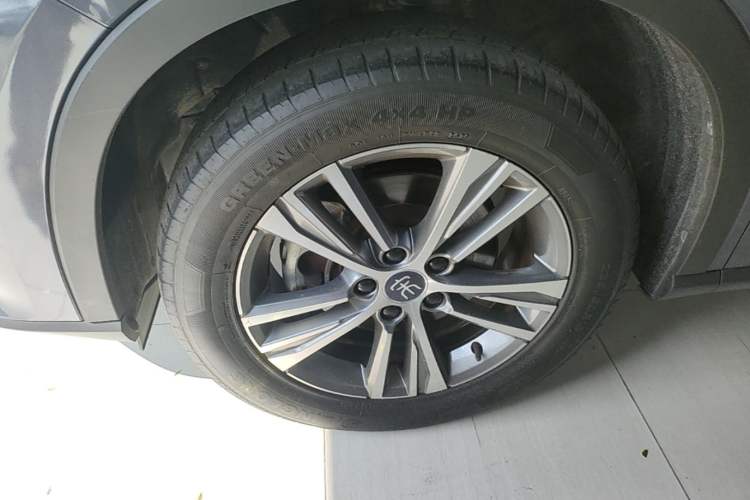 Used BYD Song Pro 2019 1.5T Automatic Elite Edition Left Front Wheel Hub