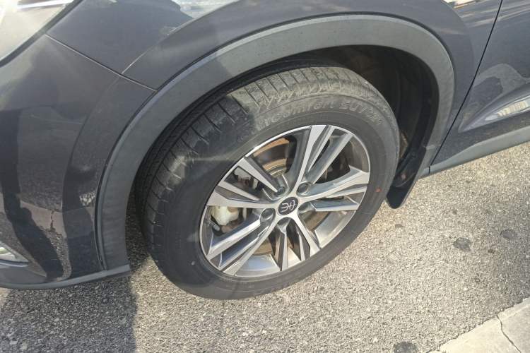 Used BYD Song Pro 2019 1.5T Automatic Luxury Model Left Front Wheel Hub