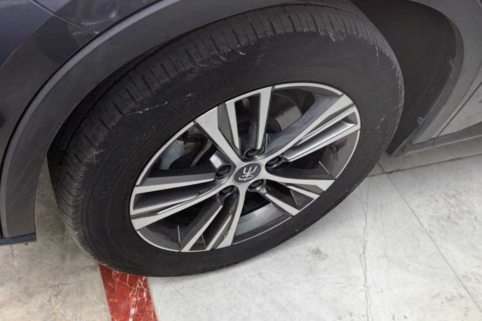 Used BYD Song Pro 2019 1.5T Automatic Luxury Model Left Front Wheel Hub