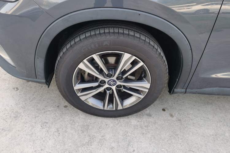 Used BYD Song Pro 2019 1.5T Automatic Luxury Model Left Front Wheel Hub