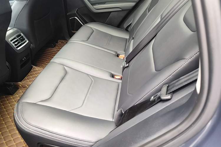Used BYD Song Pro 2019 1.5T Automatic Luxury Model Left Rear Seat