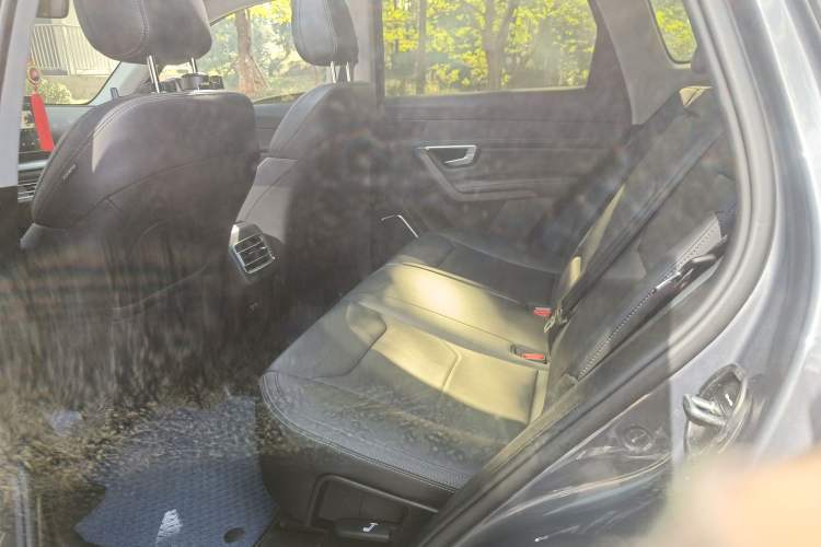 Used BYD Song Pro 2019 1.5T Automatic Luxury Model Left Rear Seat