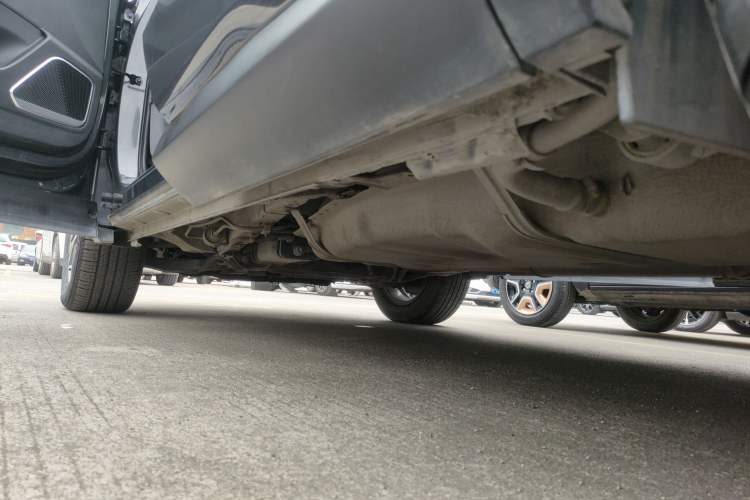 Used BYD Song Pro 2019 1.5T Automatic Elite Edition Left Side Sill