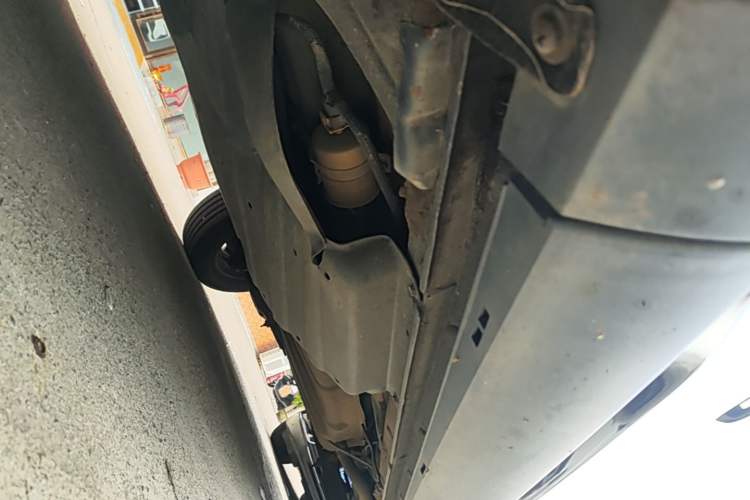 Used BYD Song Pro 2019 1.5T Automatic Elite Edition Left Side Sill