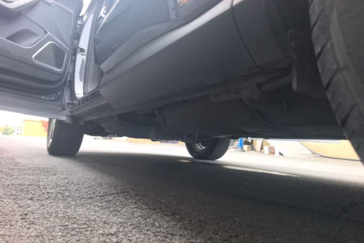 Used BYD Song Pro 2019 1.5T Automatic Elite Edition Left Side Sill