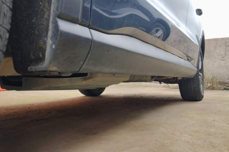 Used BYD Song Pro 2019 1.5T Automatic Elite Edition Left Side Sill