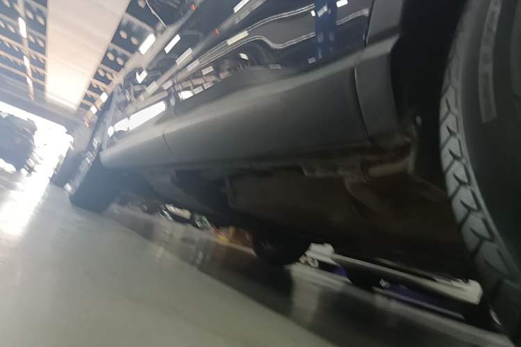 Used BYD Song Pro 2019 1.5T Automatic Luxury Model Left Side Sill