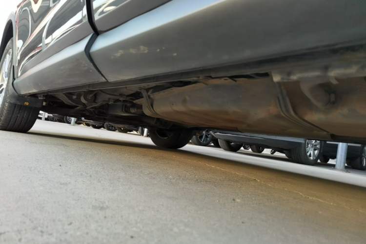 Used BYD Song Pro 2019 1.5T Automatic Luxury Model Left Side Sill