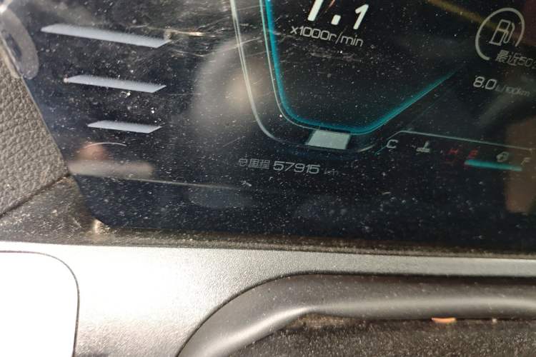 Used BYD Song Pro 2019 1.5T Automatic Elite Edition Odometer Close Up